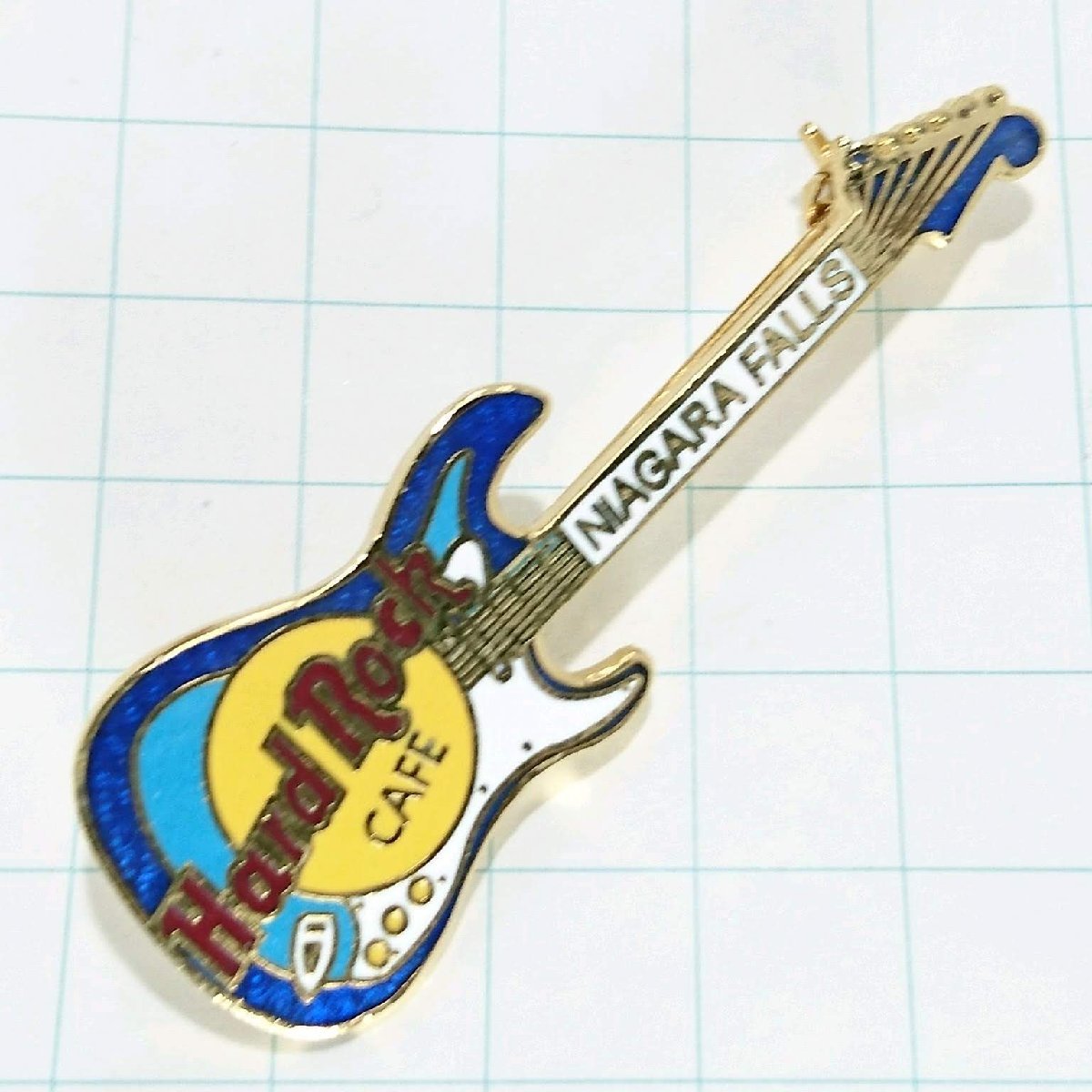 送料無料)Hard Rock Cafe ブルー ギター ハードロックカフェ ピンバッジ PINS ブローチ ピンズ A16726拍卖