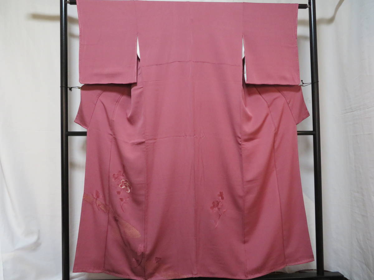 【桐徳】付下げ☆送料無料*手刺繍文様*期間限定20%OFF{正絹*袷*付下げ}*身丈158-裄62.5*ドロンワークの流水と.手刺繍のボタン*№3186拍卖