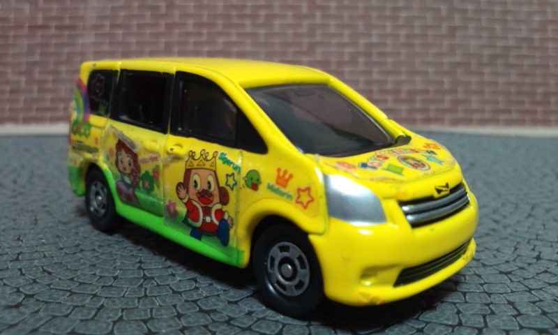 【中古品】1/67 TOYOTA NOAH ③拍卖