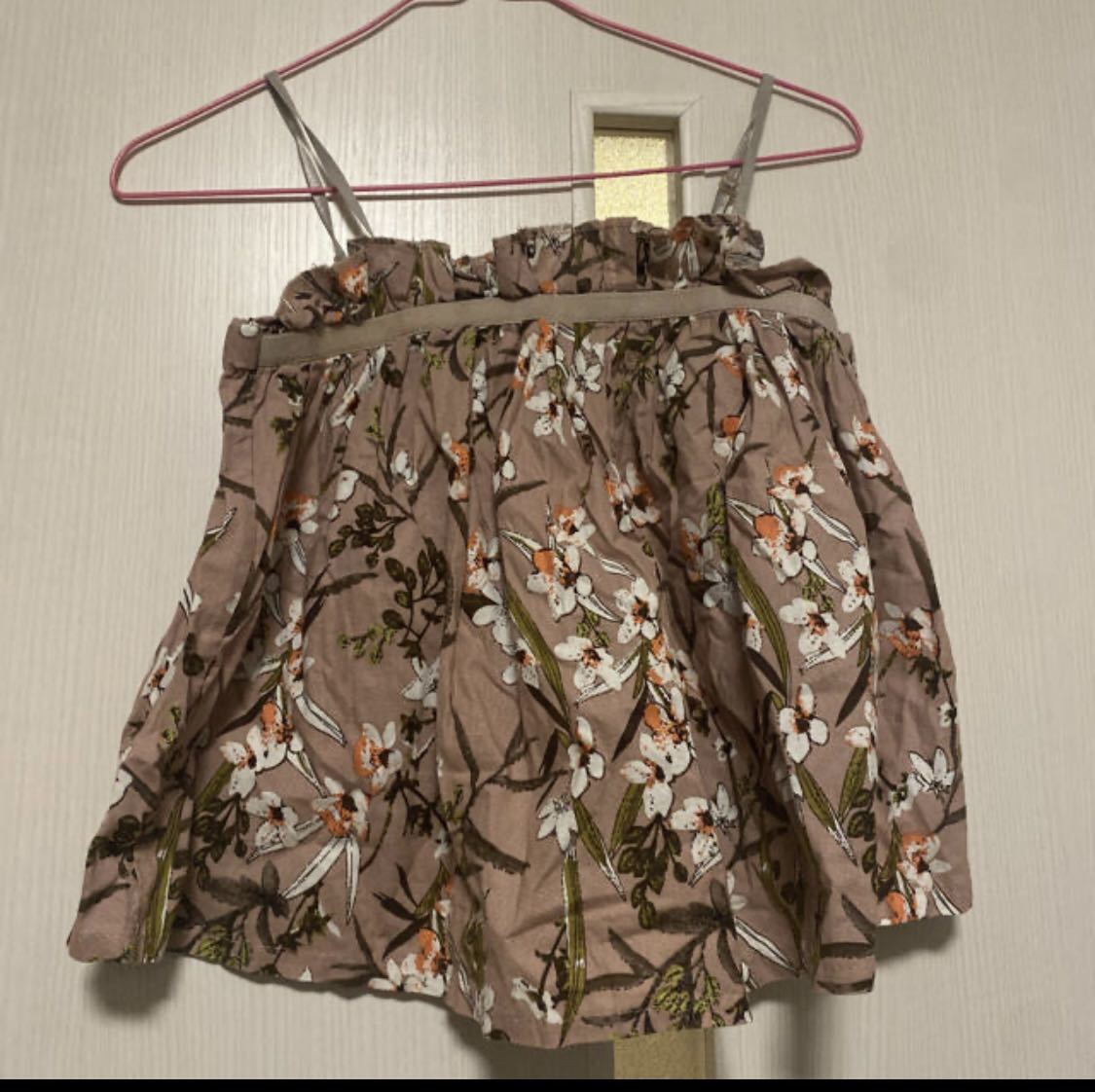 キャミ 花柄 ピンク フリル キャミソール ビスチェ拍卖