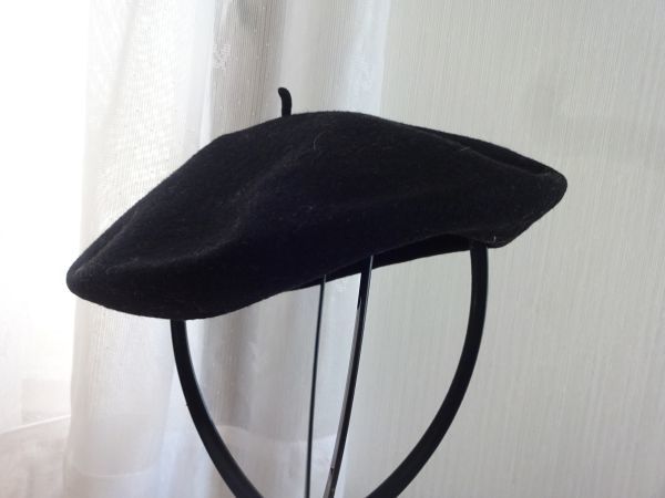 %MAX% S.S K レディース・婦人用 黒色帽子 ベレー帽 サイズ55cm〜58cm キャップ 帽子 ウール拍卖