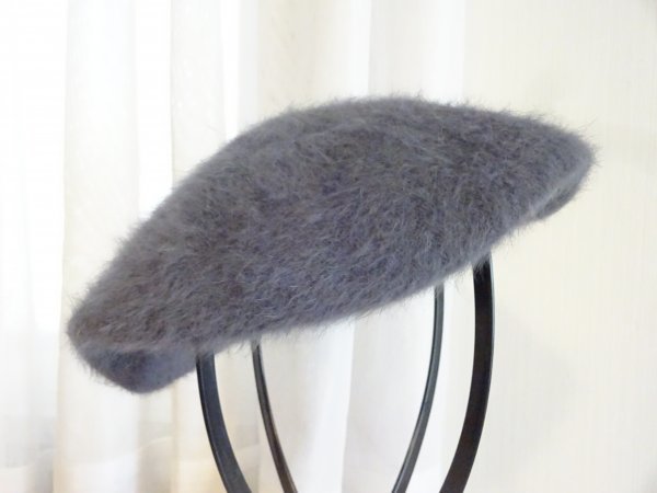 {関西ファッション}レディース・ガールズ 灰色帽子 ベレー帽 サイズ57・5cm〜59cm キャップ 帽子拍卖