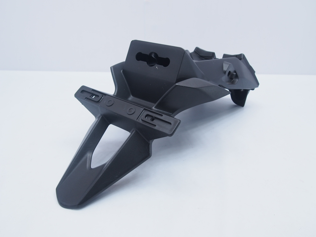 割れ無!! GSX250R DN11A 17年- 純正リアフェンダー マッドガード ナンバー灯 交換用に 20K拍卖