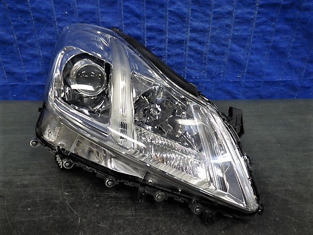 3876 クラウン ロイヤル GRS200 右ライト HID 30-341 K 美品 拍卖