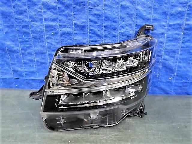 3365 ムーヴカスタム LA150S LA160S 後期 左ライト LED 100-69068 G 美品拍卖