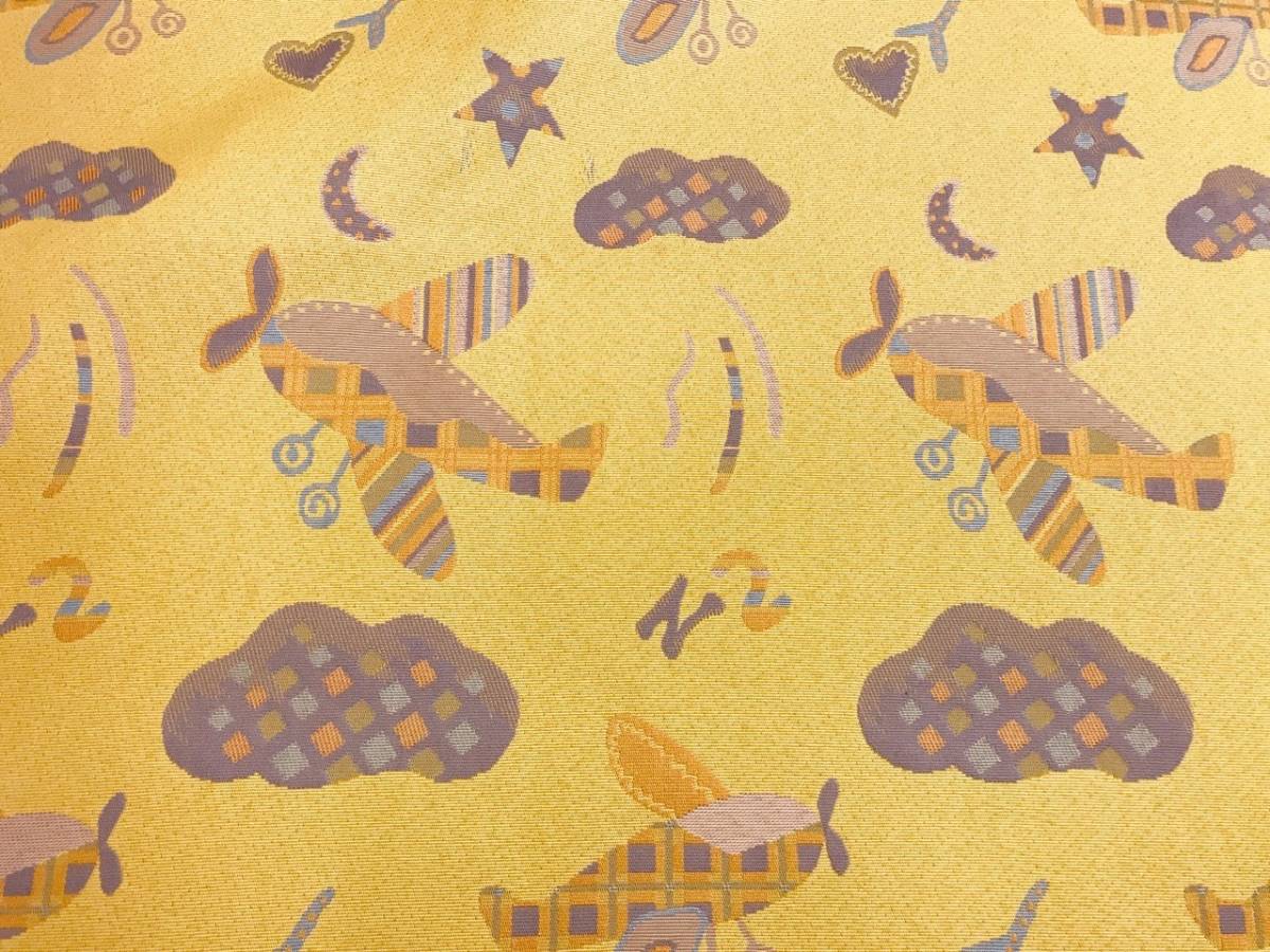 キャラクター ジャガード 生地 飛行機柄 くも 150㎝巾x50㎝−1セット 送料無料拍卖