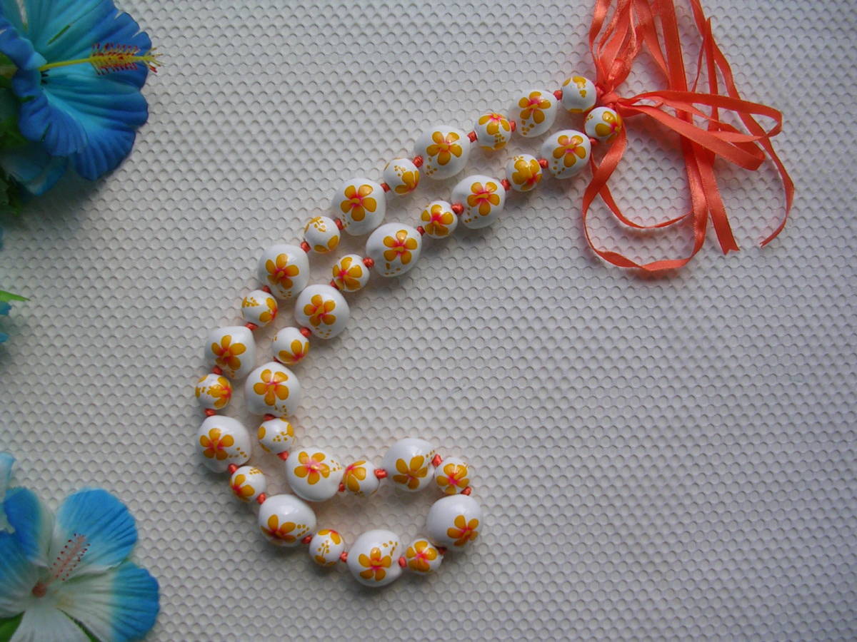 ●ハワイ号外!限定1本★可愛くて綺麗な最新カラーククイナッツ&ビーズレイ★ホワイト&ポピーオレンジ拍卖