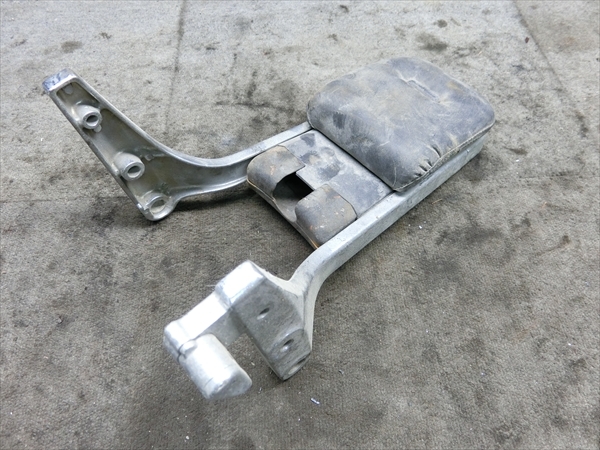 スズキ VS800 イントルーダー 800 VS52C 純正 シーシーバー バックレスト拍卖