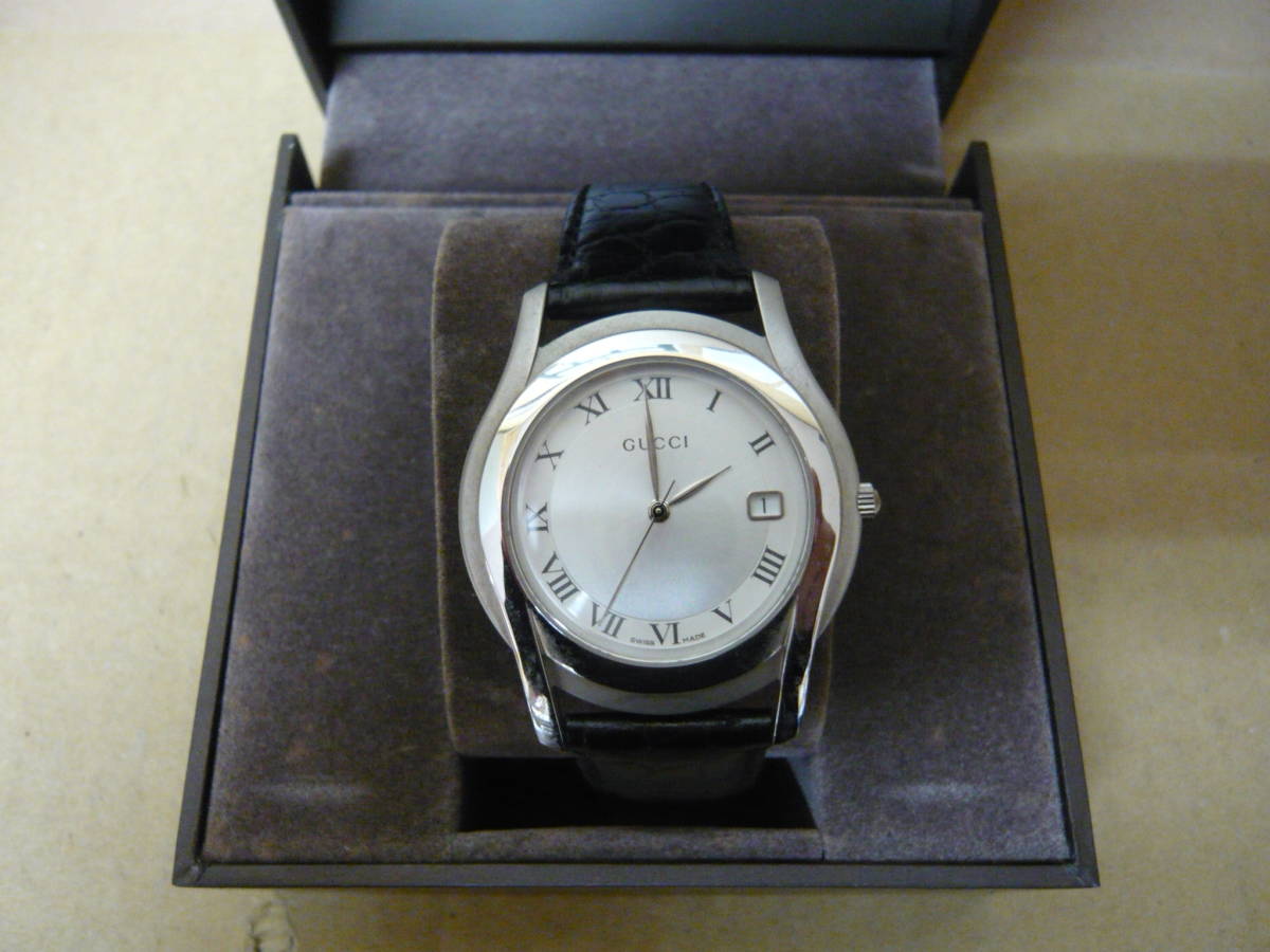 【中古】GUCCI グッチ 腕時計 5500M 革ベルト拍卖
