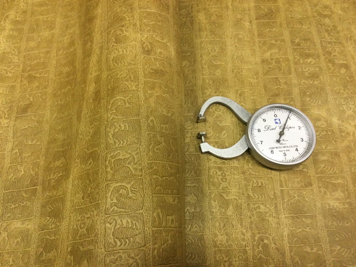 【SALE】★J85革 皮/牛 星座 型押し アンティークブラウン 191ds 約0.7mm~1.0mm/格安拍卖