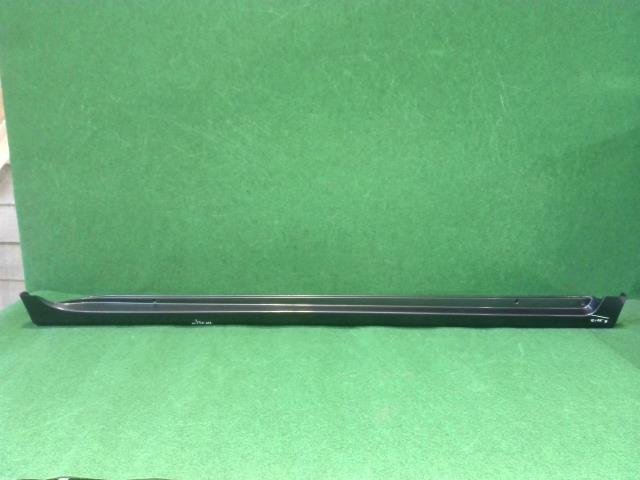 プリウスα DAA-ZVW41W 右 サイド ステップ スポイラー 1G3拍卖