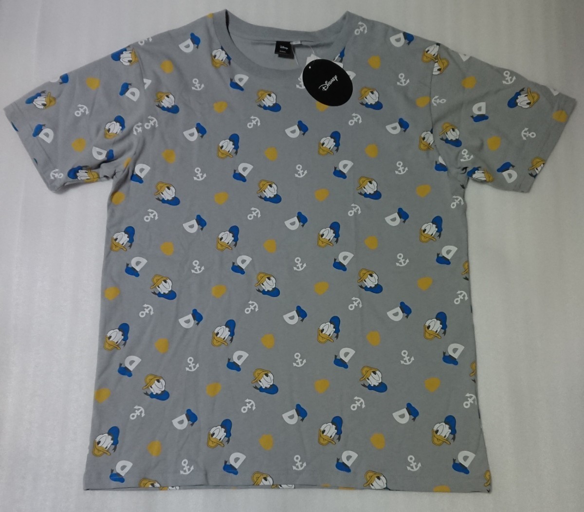 ドナルドダック Tシャツ Mサイズ 新品タグ付き Disney ドナルド 総柄拍卖