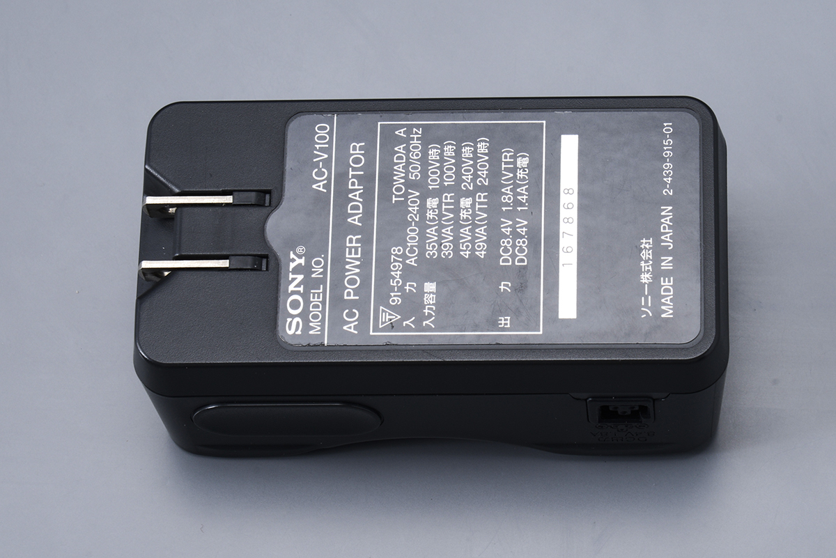 SONY ソニー Handycam ハンディカムビデオカメラ 充電器 AC-V100拍卖