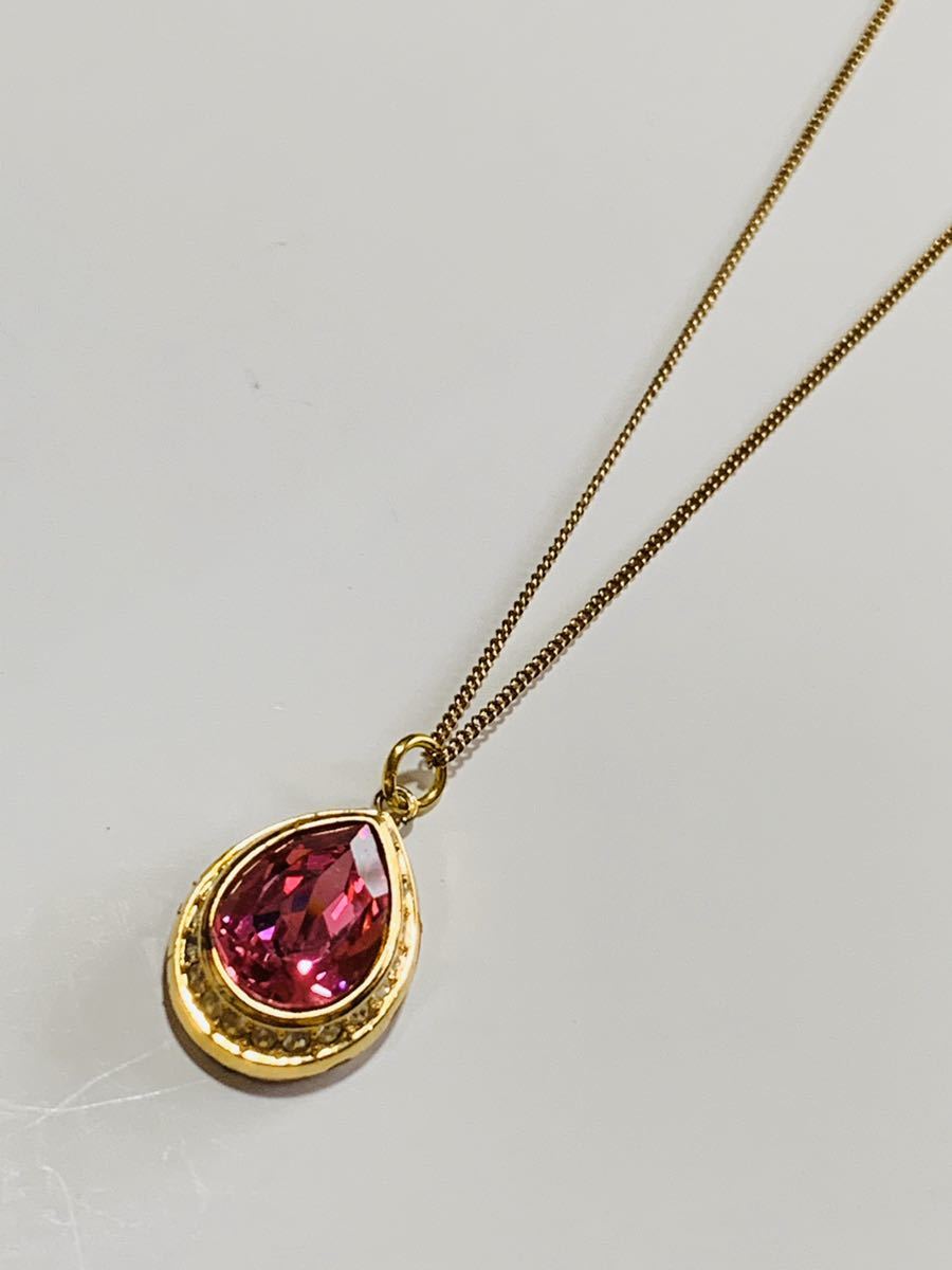 ピンクトパーズ(?)とジルコニアのペンダントネックレス  美品拍卖