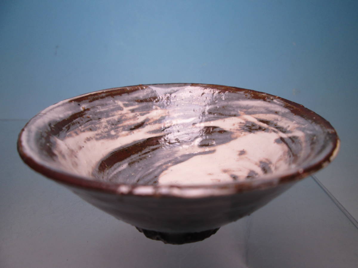 ☆名工 細川護煕 不東 刷毛目 ぐい呑 (共箱) 元総理大臣 お料理屋さんの器 酒器/酒盃/酒杯/懐石/割烹拍卖