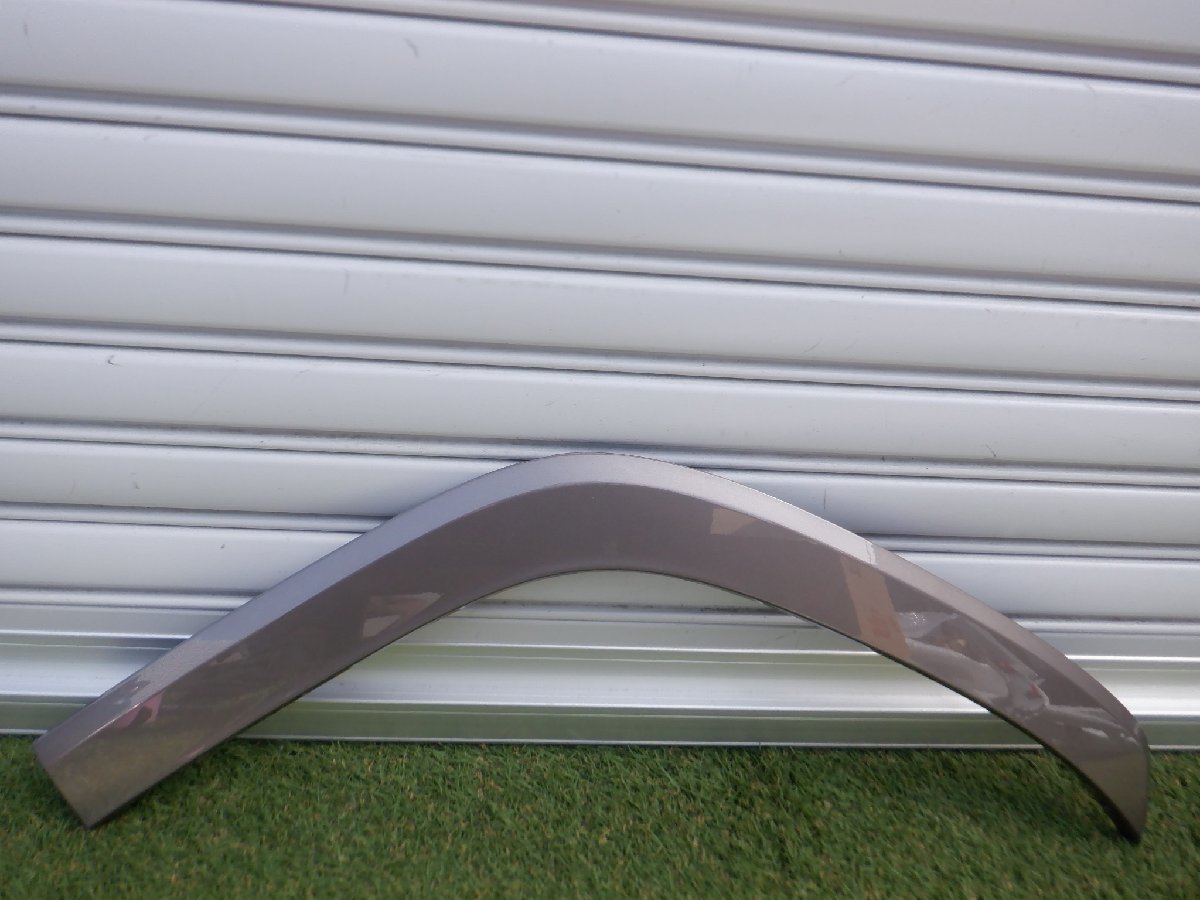 新車外し 純正 VJA300W FJA300W 300 ランドクルーザー ランクル フェンダーモール トリム リア 左 75606-60120 アバンギャルドブロンズ4V8拍卖