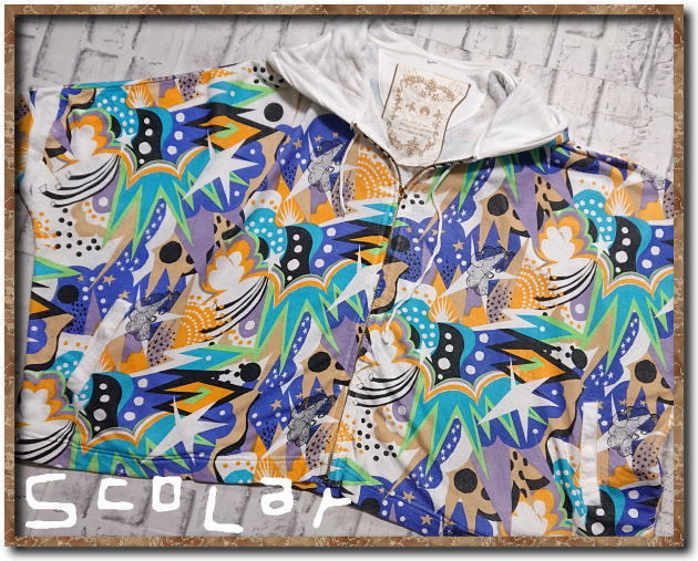 ☆ScoLar スカラー プリントジップパーカー 白☆やや難拍卖