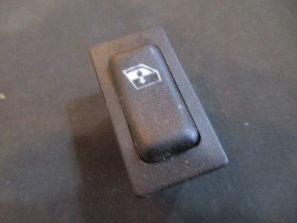 ■フェラーリ 348 パワーウインドスイッチ 左 新品 144797 部品取あり パワーウインドー ドアガラス リフター ■拍卖