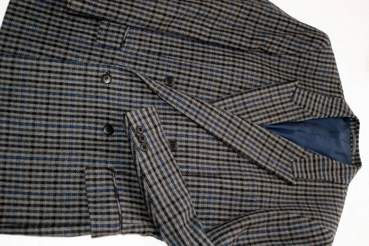 ★J-14  カシミヤ入り ジャケット   W4釦   色グレ-系    サイズ  M   ★ 春秋冬シーズン   ビジネスに  結婚式に拍卖