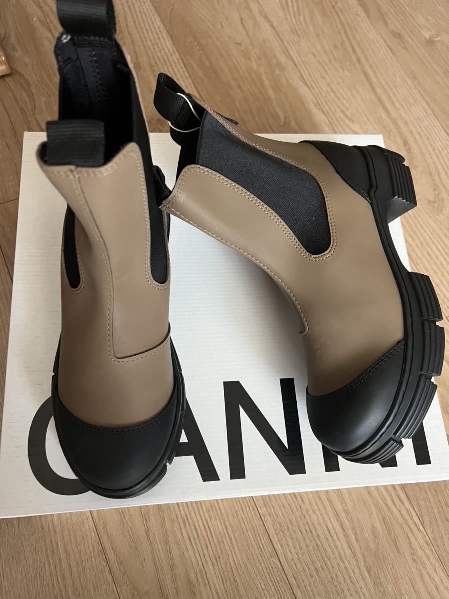 新品 GANNI ガニー ラバー チェルシー ブーツ 37 23.5cm レインブーツ拍卖
