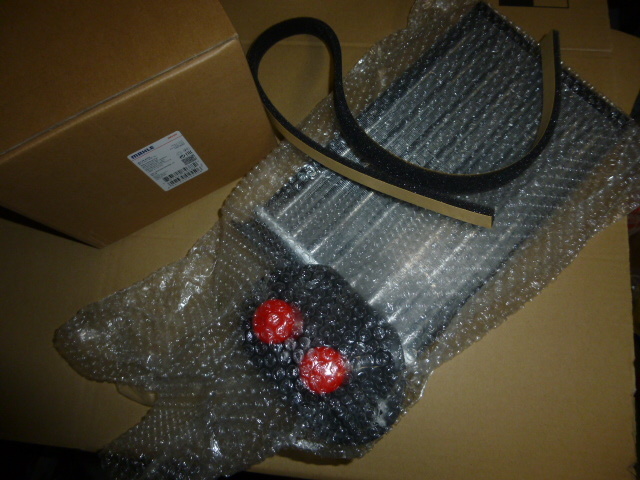 ヴァナゴンT4/ユーロバンT4用フロントヒーターコア新品左ハンドル車用MAHLE製拍卖