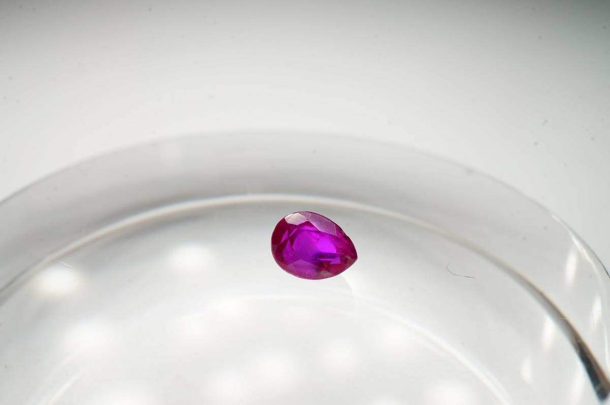 【特別価格!早い者勝ち】希少!高級宝飾品用ルース!透明度抜群!極上ルースのルビー0.23ct拍卖