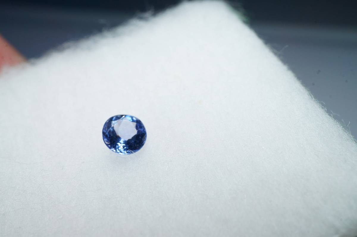 【限定特別即決価格!】希少!【高級宝飾品用ルース】透明度抜群!極上アイオライトルース!アフリカ産0.24ct拍卖
