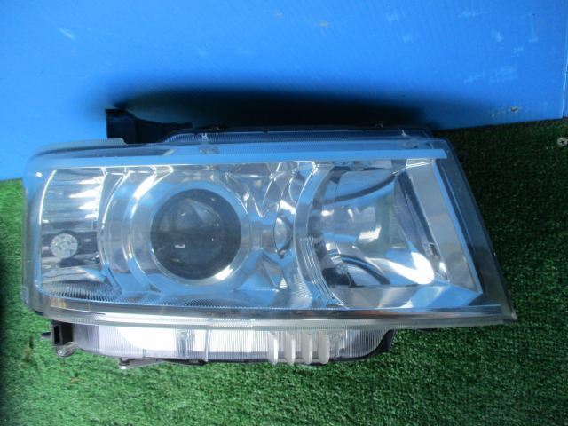 ★☆MH22S ワゴンRスティングレー HID ヘッドライト右☆★拍卖