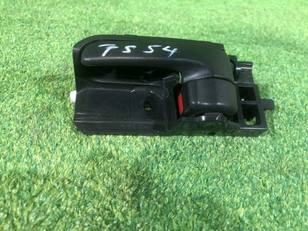 TOYOTA サクシード CBA-NCP58G 左リアドアロック LEFT REAR DOOR LOCK ID:1967拍卖