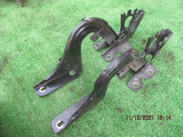 ★☆HA30 タテグロ グロリア② トランクヒンジ 左右☆★拍卖