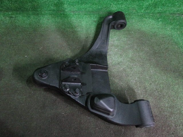 【A56774】◇キャンター FE72EB 左 ロアアーム MK335120拍卖