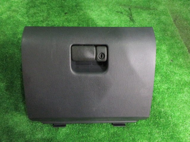 【A56860】◇ジムニー JB23W グローブボックス 73412-76J0拍卖