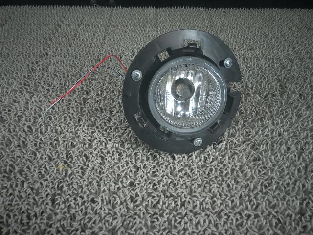 ☆H24年 ミラココア L675S 左フォグランプ スタンレー W0845 81210-B2420拍卖