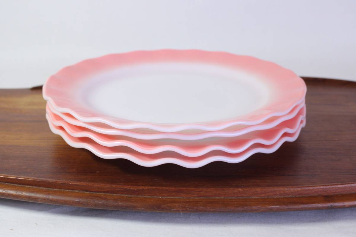 送料無料 4枚セット * ヘーゼルアトラス ピンク リップル ディナープレート Hazel Atlas ヴィンテージ ミルクグラス アメリカ製拍卖