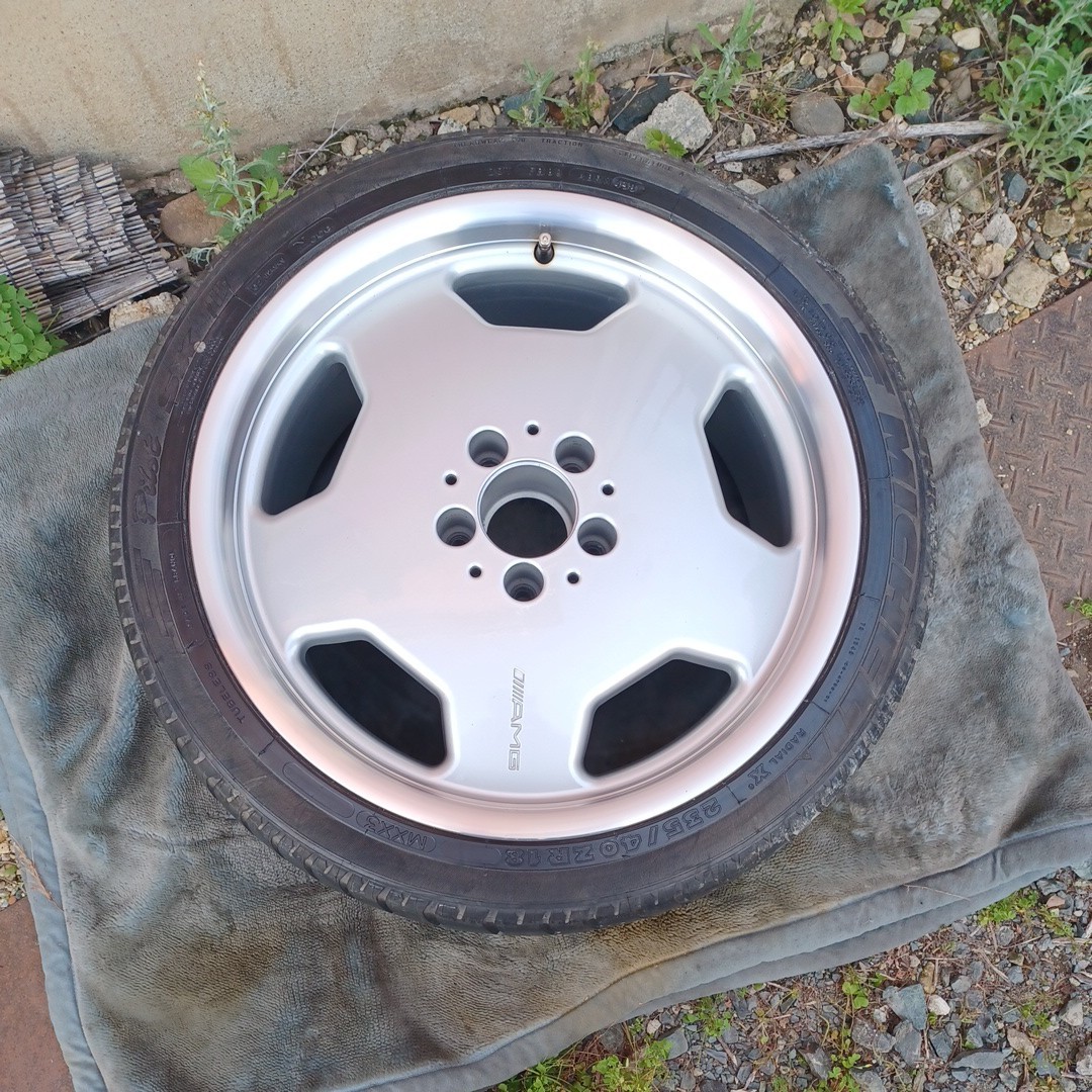 メルセデス・ベンツ R129 SL500 SL600 W210 E55 AMG モノブロック 18インチ アルミホイール&タイヤ1本拍卖