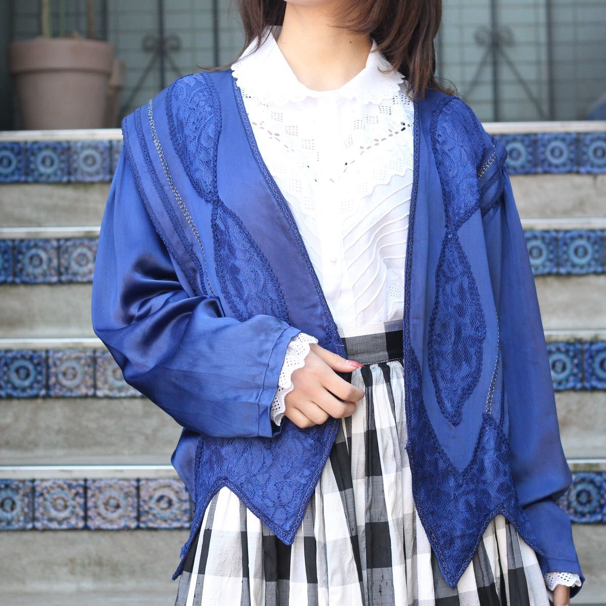 EU VINTAGEEMBROIDERY DESIGN CARDIGAN MADE IN ITALY/ヨーロッパ古着刺繍デザインカーディガン拍卖