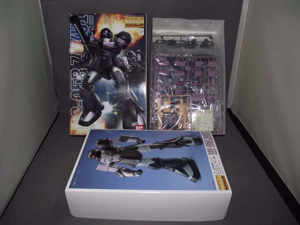 1/100 MG MS-05B ザクⅠ 黒い三連星 旧ザク ラスト!!!80サイズ拍卖