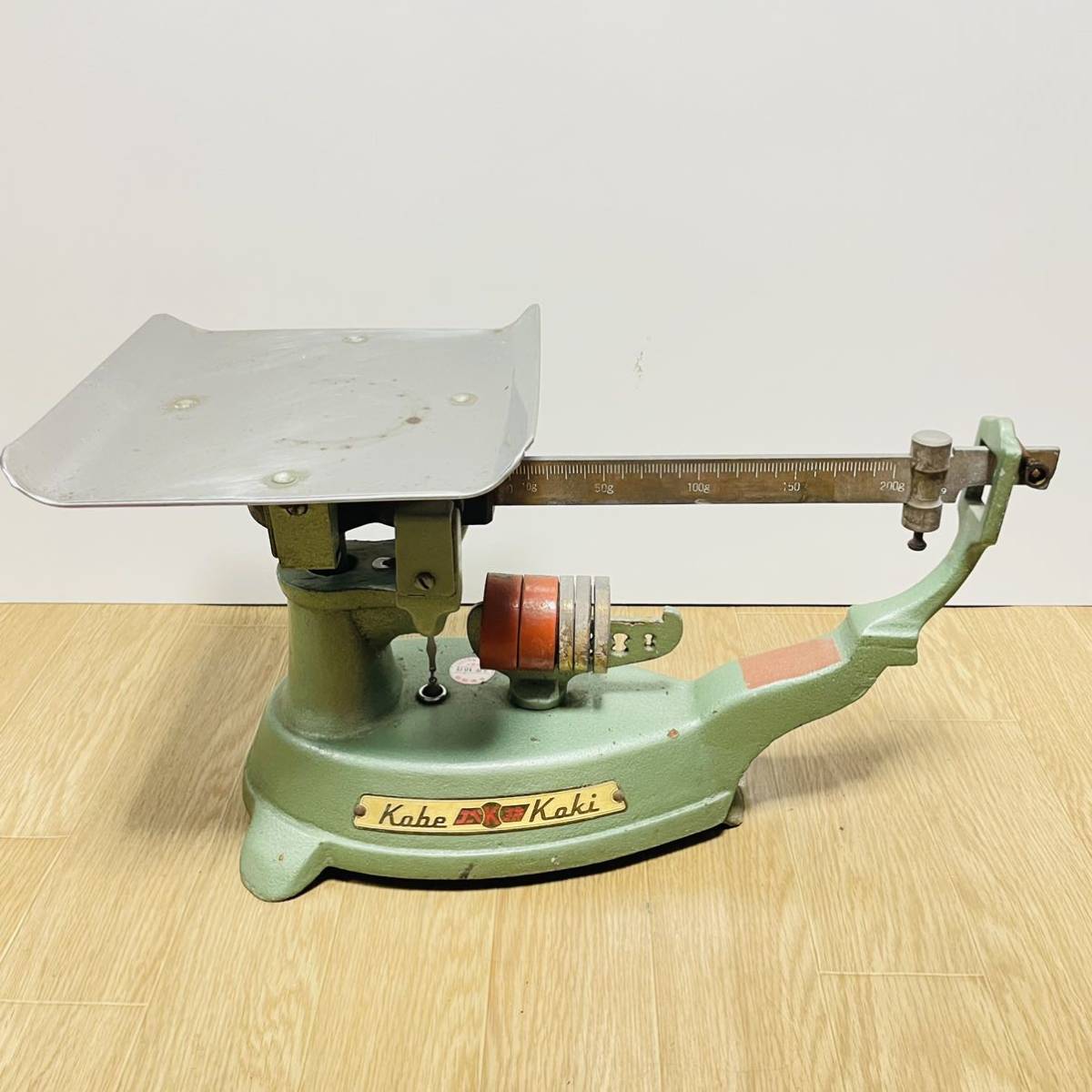 昭和レトロ 上皿天秤 ビンテージ 古道具 量り 計り 神戸衡機 KOBE KOKI 金属製 アンティーク 台秤 上皿秤 秤 はかり 天秤 計量器 SCALE拍卖