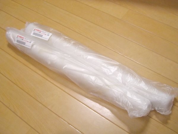 ★4L0-23110-00 インナチューブコンプリート1×1個 ☆1/ 【送料込】 純正新品定価 RZ250 RZ350 インナーチューブ フロントフォーク拍卖