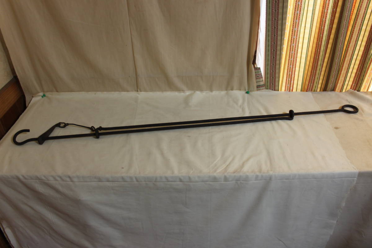 ◆古い鉄製の自在鉤 /囲炉裏古民具鉄瓶生活骨董和のしつらえ②拍卖