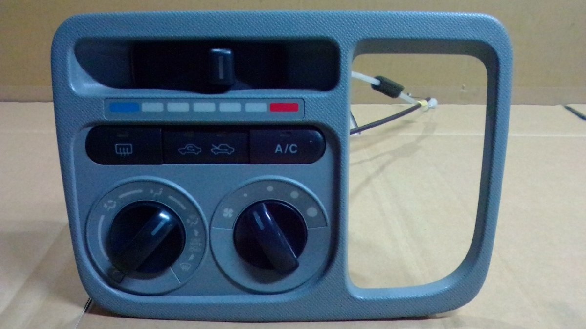 ワゴンR MH23S エアコンスイッチパネル 純正 【送料無料】拍卖