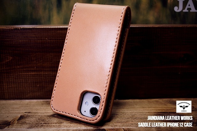 サドルレザーiPhone12miniケース シンプルナチュラル 下開き仕様 アイフォン12miniケース拍卖