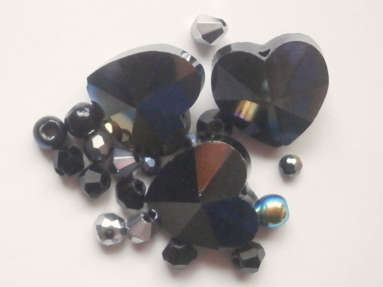 ガラスビーズ★ハート★ブラック系★E拍卖
