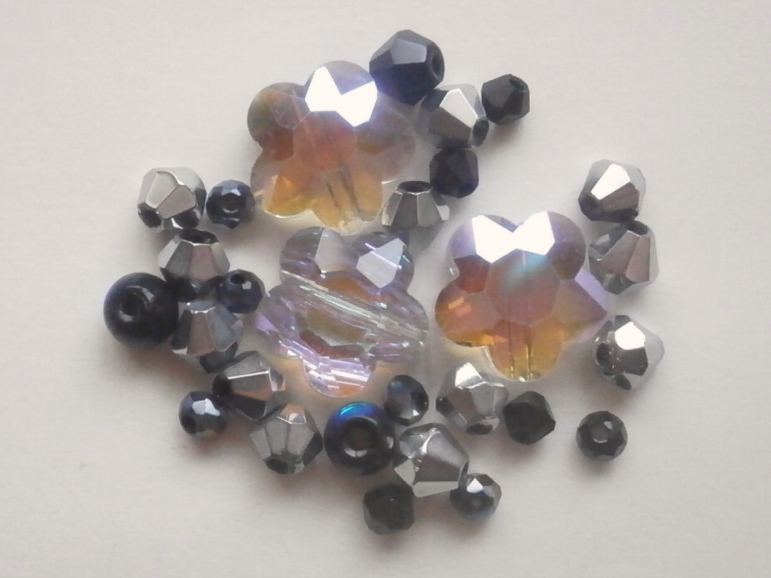 ガラスビーズ★花★タイプ A★ブラック系★B拍卖