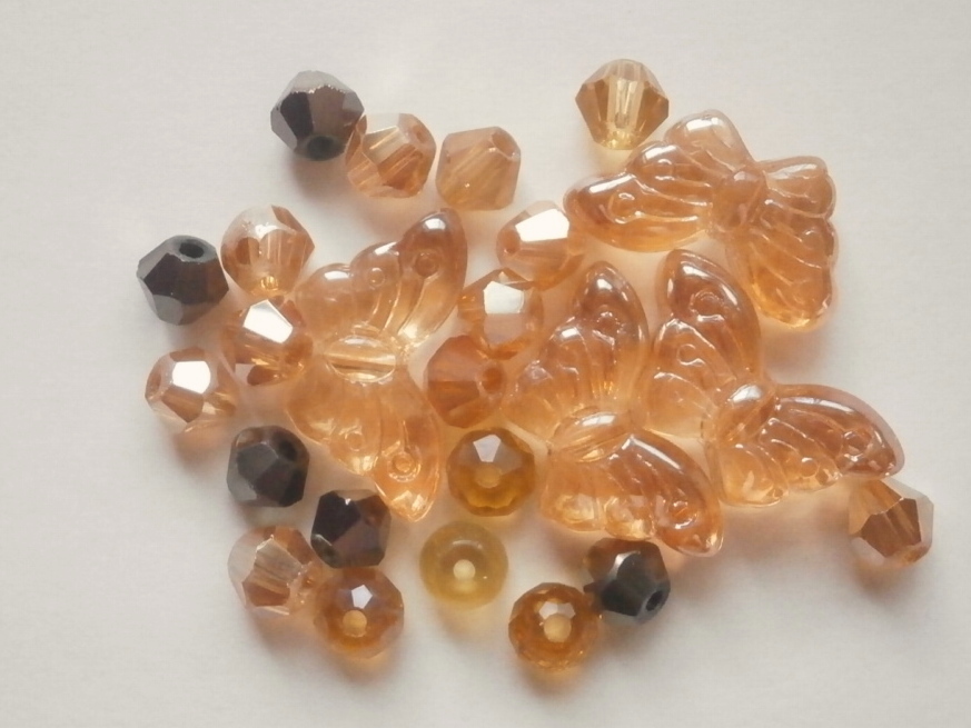 ガラスビーズ★蝶々★タイプ B★ブラウン系★3拍卖