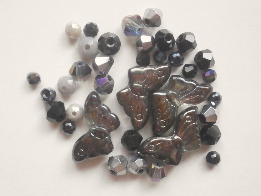 ガラスビーズ★蝶々★タイプ B★ブラック系★①拍卖