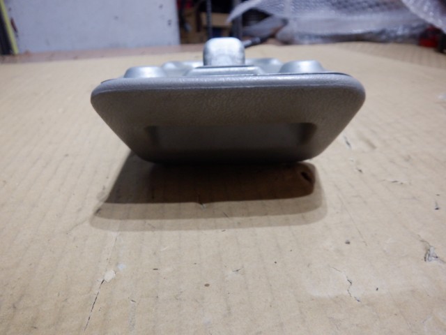 デリカ スペースギア PD6W 純正 灰皿 アッシュトレイ 42708/b1拍卖