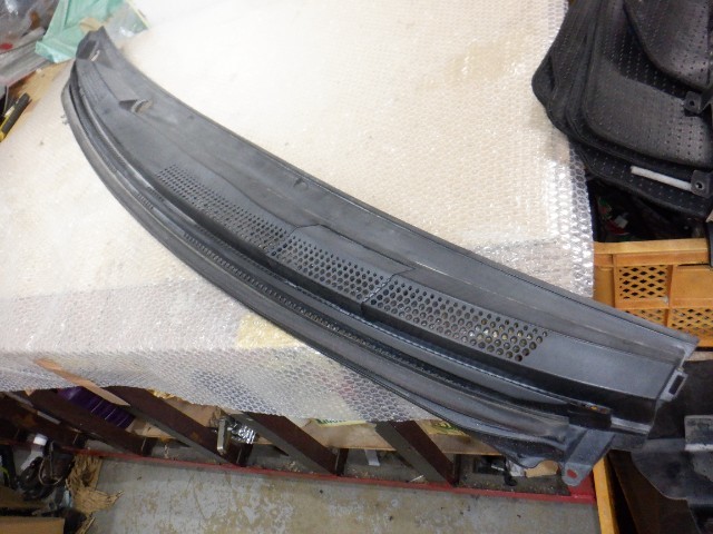 HD1599 Z27AG コルト ラリーアート バージョンR 純正 カウルトップパネル 42864拍卖