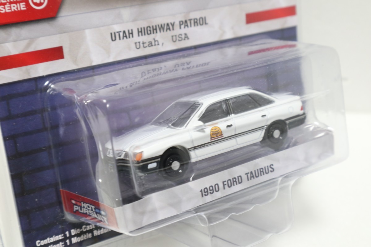 GL 1/64 1990 フォード トーラス ウタ州パトロールカー グリーンライト ホットパースイット Ford Taurus Hot Pursuit Utah Greenlight拍卖