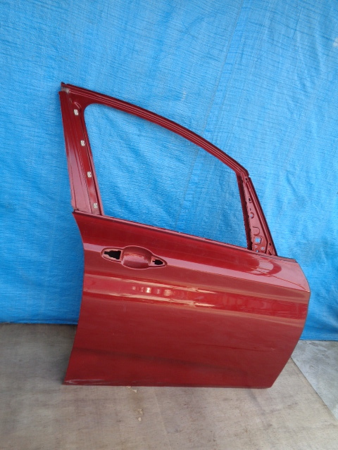 ☆AZ254 BMW F46 2シリーズ フロントドア 右 赤拍卖